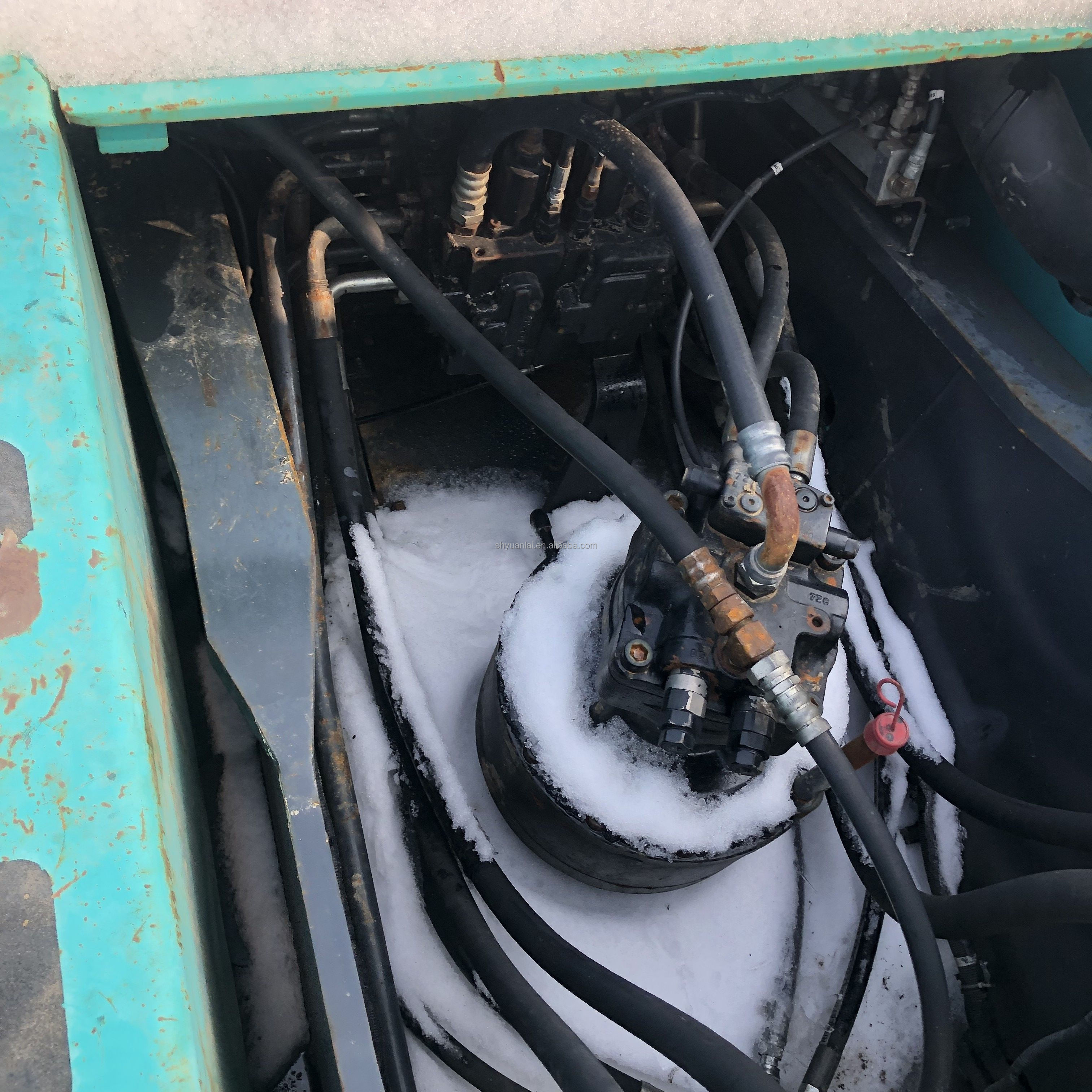 Good Condition Used Kobelco SK350LC Excavator with Original Hydraulic Valve 196.9KW