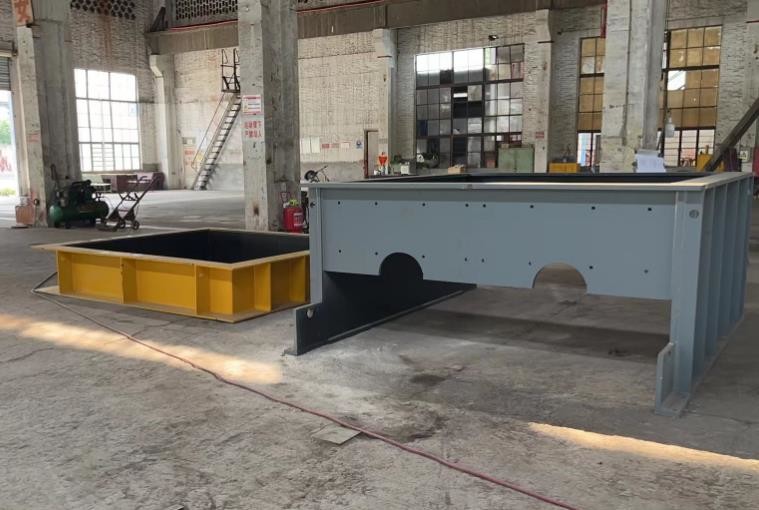 Large Throughput Double Roller Crusher For Limestone Application Customer Customization