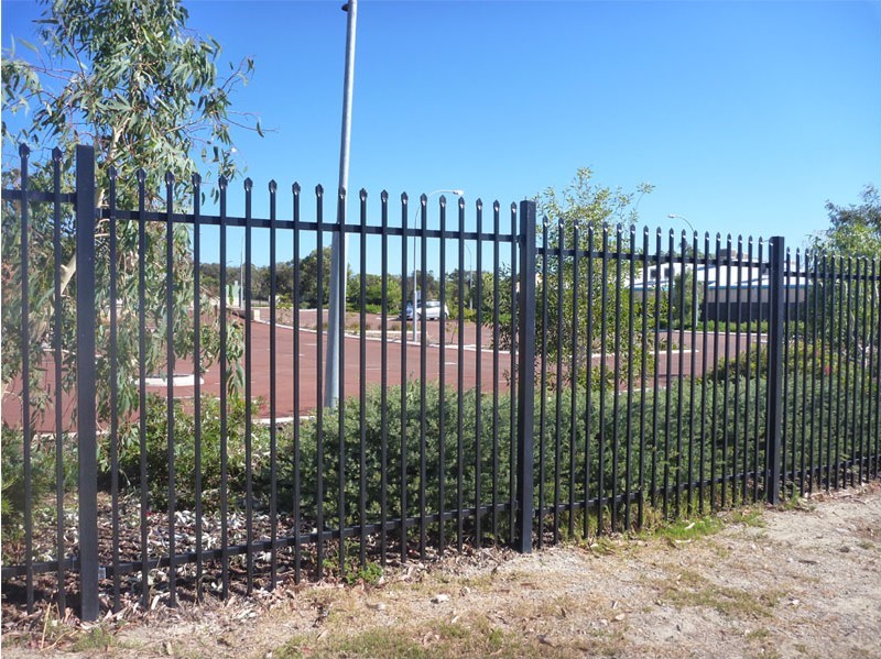 2100x2400mm Steel Tubular Fencing