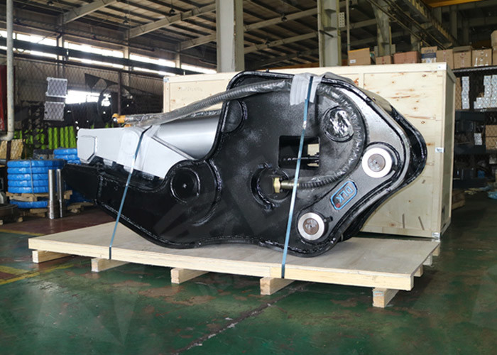 Hitachi Excavator ZX200 ZX220 Excavator Pulverizer Attachment For Sale Rotating Type