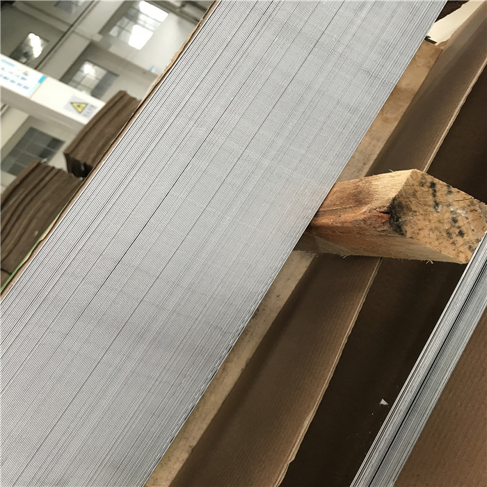 JIS SUS410 SUS304 0.6 MM Stainless Steel Sheet 2B Finish 1.5m Width
