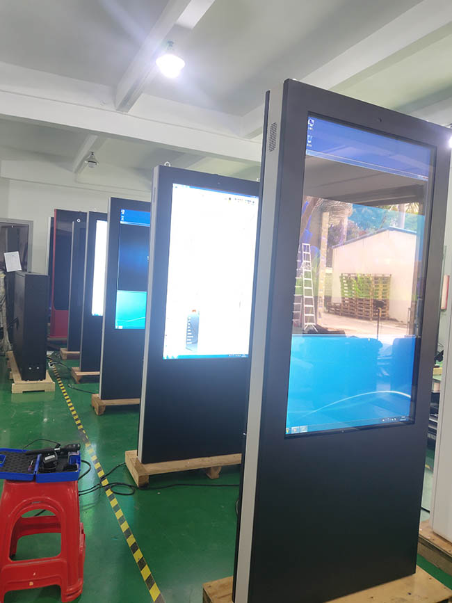Prices Outdoor 55 Inch LCD Advertising Player network floor-standing digital Stand Outdoor LCD Advertising Signs