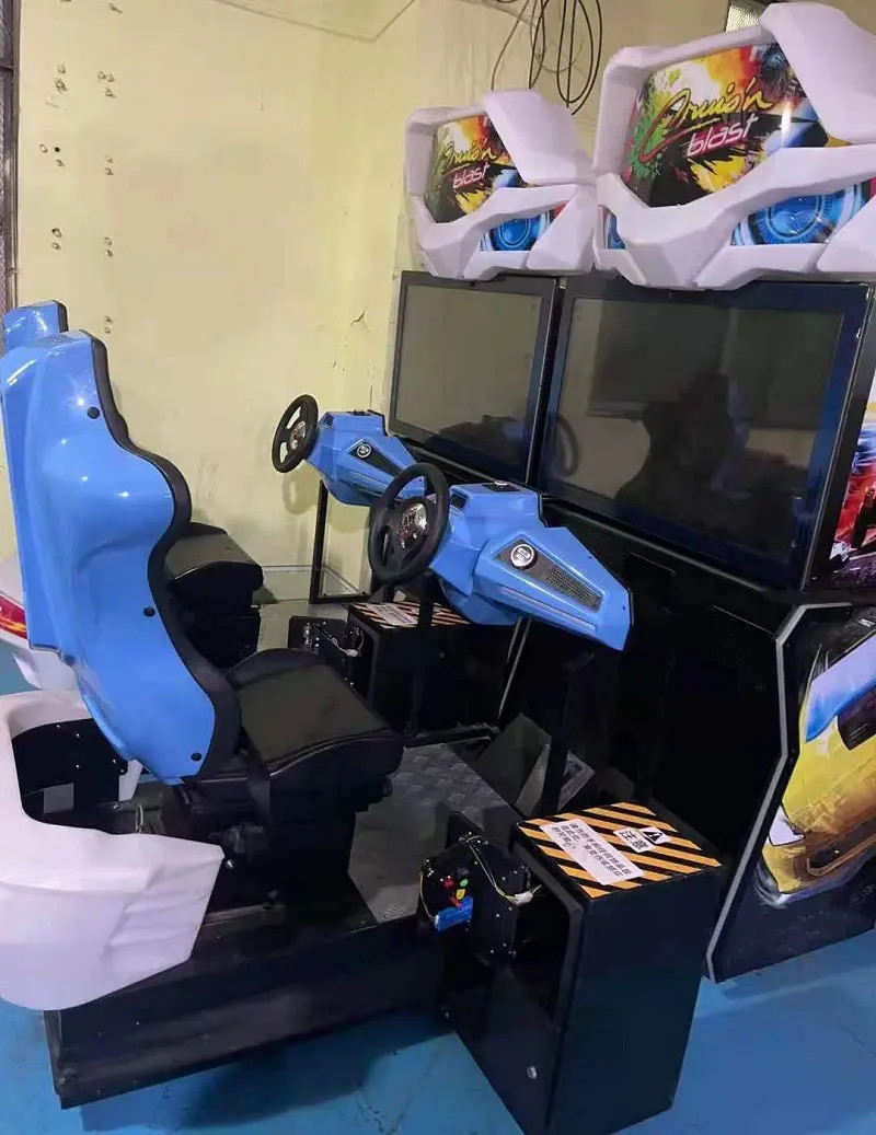 Cruising Blast GEN II Car Racing Simulator Dynamic Storm Cruis'n Blast Racing Game Machine