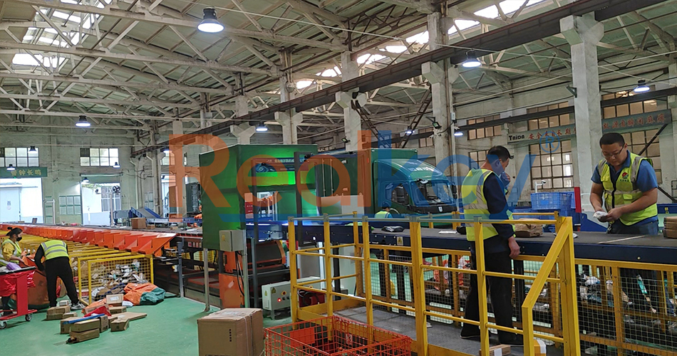 Supermarket Cross Belt Sorter Rapid Automatically Order Processing Efficient Sorting