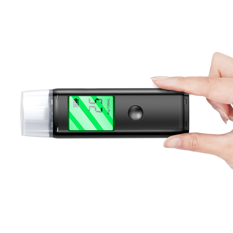 Small Personal Alcohol Breathalyzer 5 Seconds Response Time Mr Black05