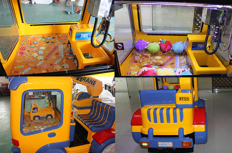 Dual Players Kiddie Ride Machines / Claw Crane Vending Machine
