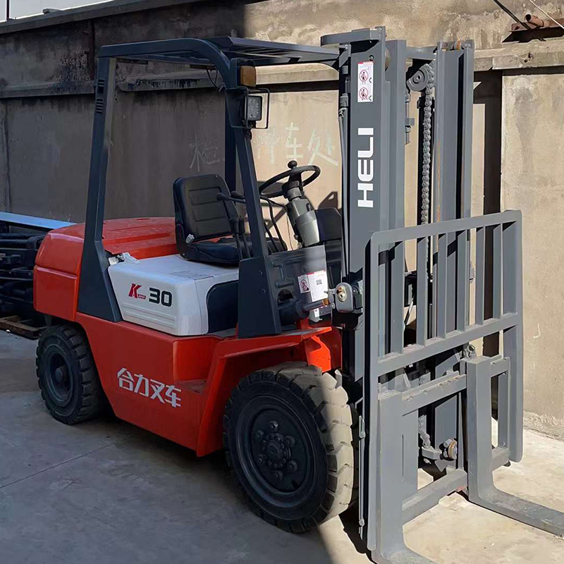 Good Used Heli Forklift Diesel 2.5 ton 3 ton 5 ton for Manufacturing Plant Year 2012