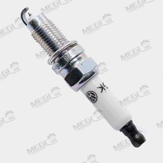 101905606A IZKR7B Auto Spark Plug For Audi PORSCHE Toyota VW A3 A4 TT Cayenne PRADO