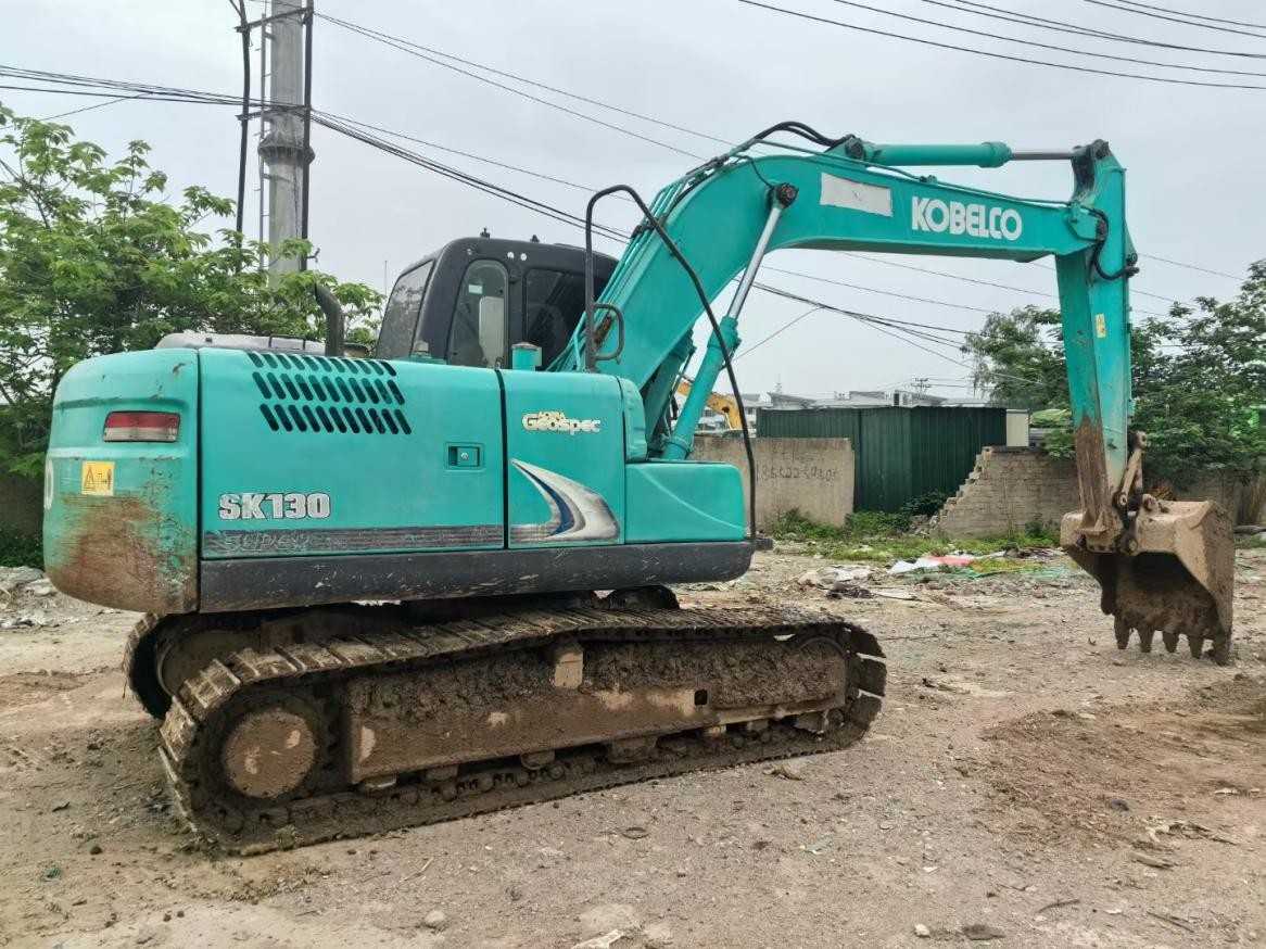 13 T Used Old Kobelco Excavator Kobelco Sk130 Excavators Bucket Capacity 0.52m3