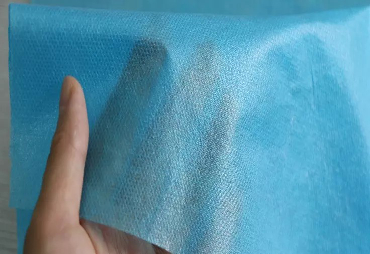 Blue Medical Protective Clothing / Plastic Isolation Gowns Disposable Cpe Suit