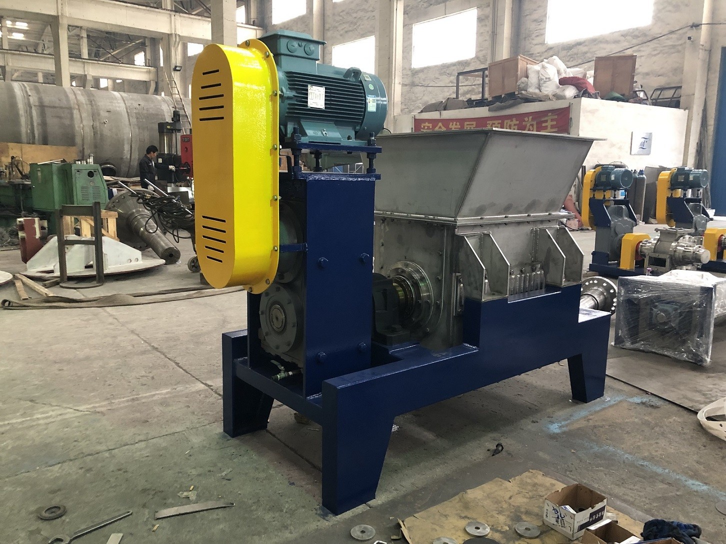 High Efficiency Large Capacity Carbon Steel Meat And Bone Crusher