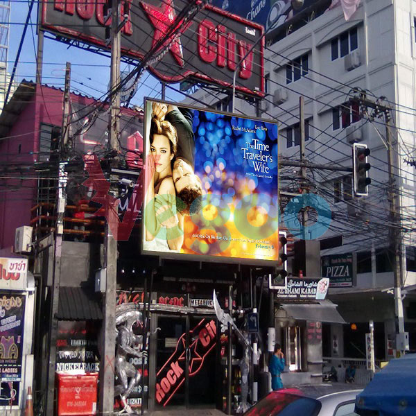 High Efficient P8mm Custom Outdoor Full Color LED Display 320mm×160mm
