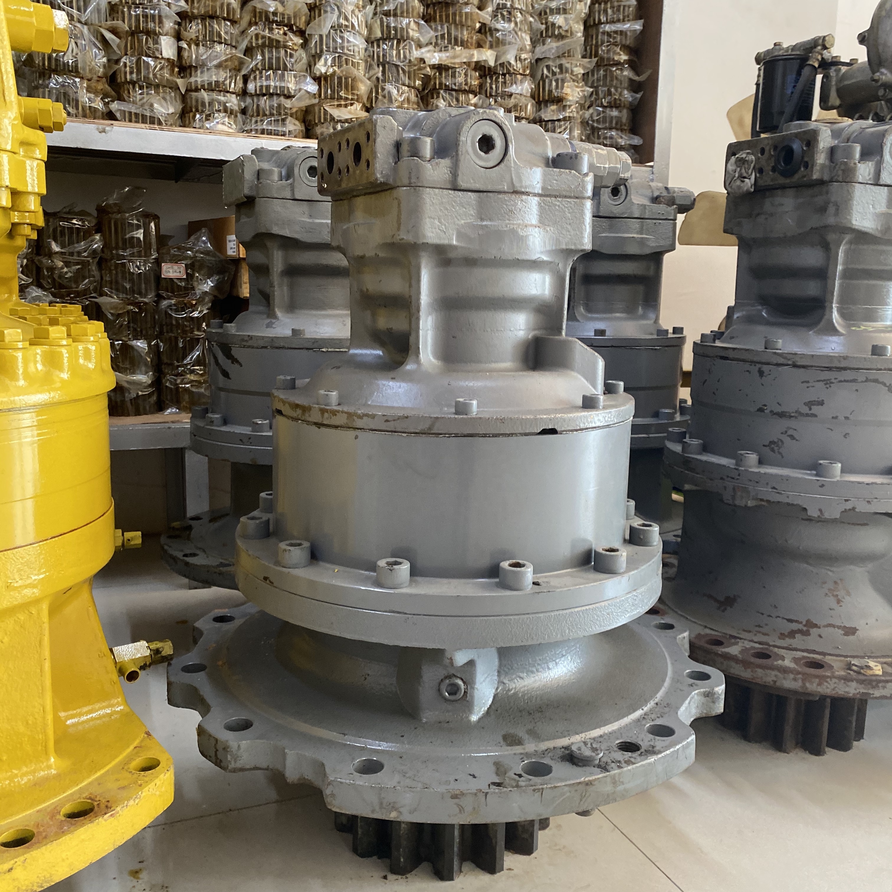 M5X130CHB Excavator Main Hydraulic Pump Kawasaki Hydraulic Motors