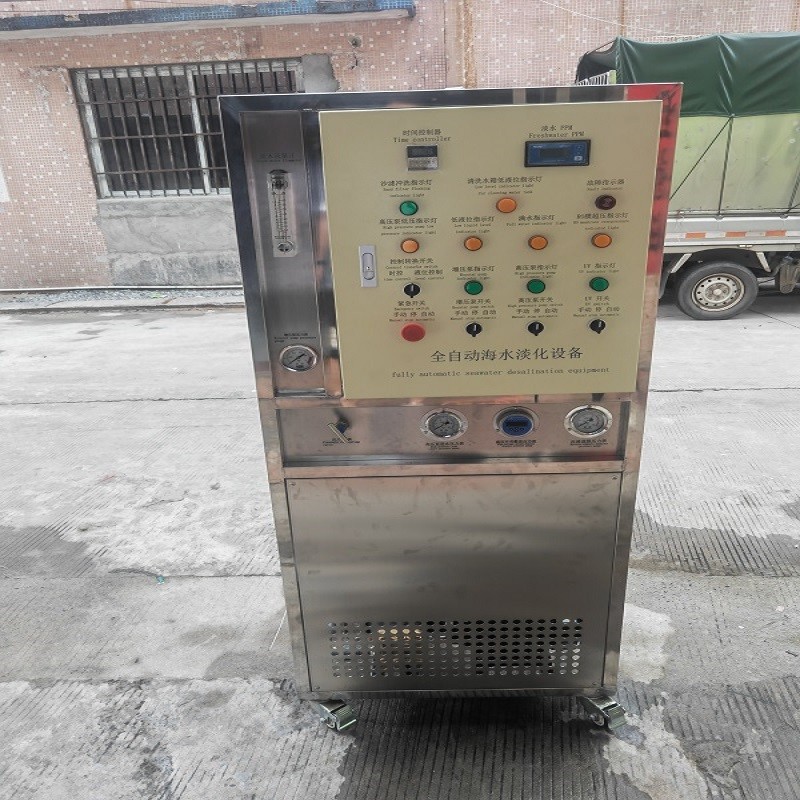 Fully Automatic Desalination Units Easy Operate with 99.5% Desalination Efficiency
