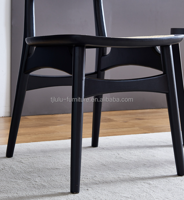 Modern Design Nordic Practical Solid Wood Chair Rattan Dining Chair for Restaurant
