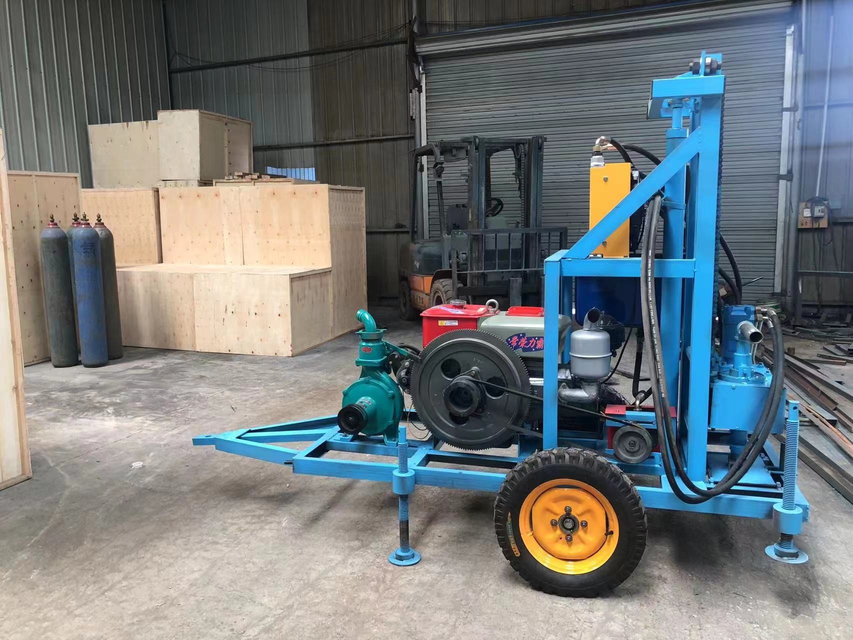 Little Easy Movement Water Mud Drilling Rig With Hydraulic Motor