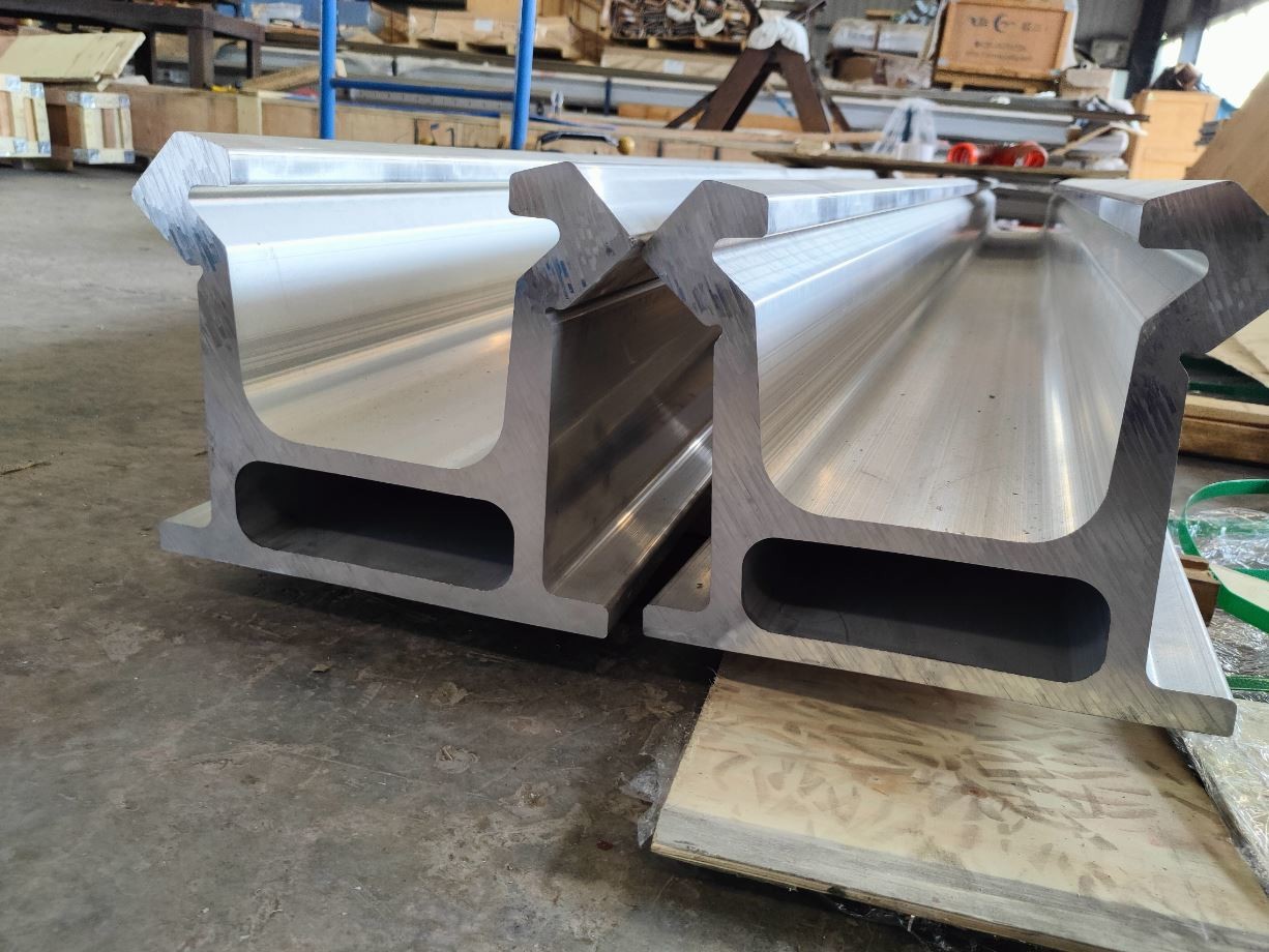SIMBA H1354 BMH200 Aluminum Feed Beam Profiles Aluminium Extruded Profiles