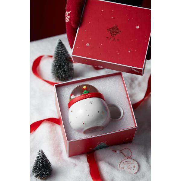 Round Cute Christmas Mug
