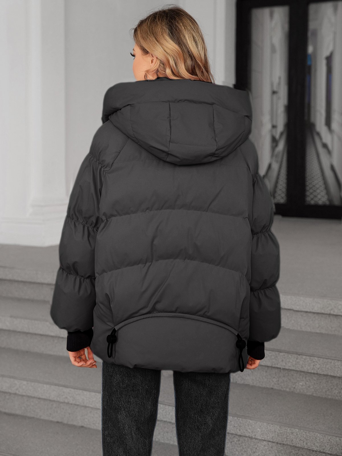women short coat with contract colours and nice quality, Loose Style With Down Filling, modern models, bright colours, oversize, nice length, hooked, outside jacket, casual style