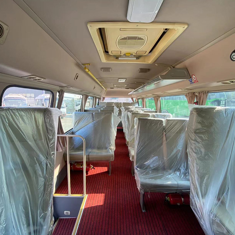 Max Speed 100km/h 30 Seaters Diesel Bus Coaster Bus with Advanced Technology