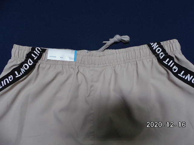 Gray Color Waterproof 90gsm Womens Jogging Shorts With Side Pocket