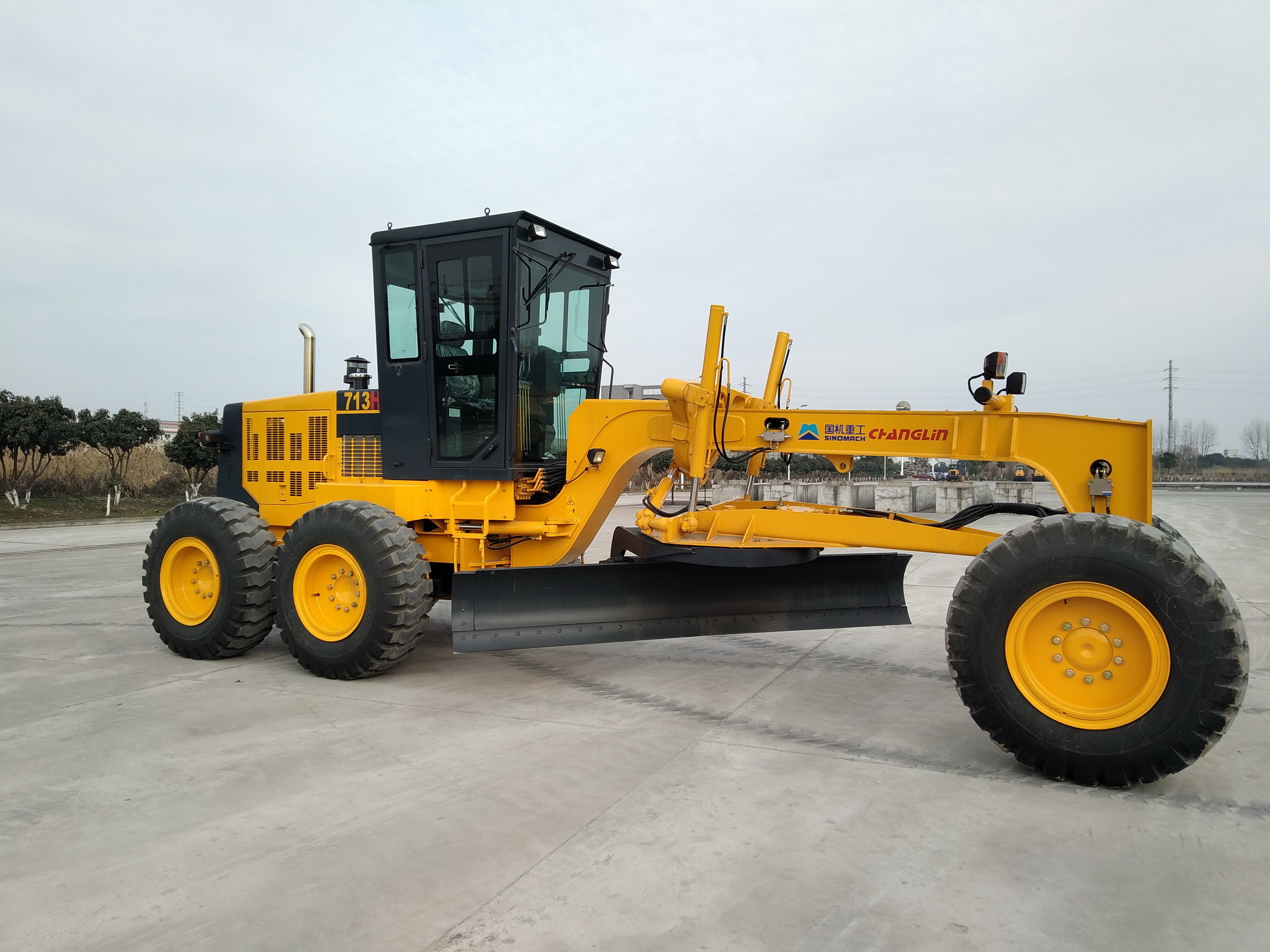 Komatsu 97kw Heavy Machinery Motor Grader With Air Conditioning