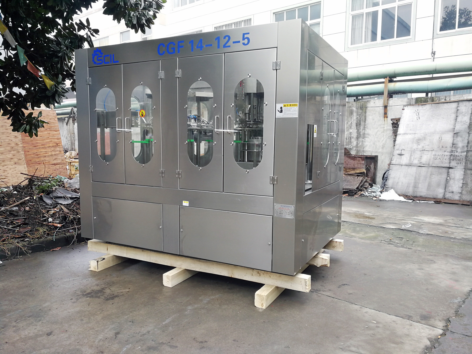 110mm Diameter 5000BPH Auto Liquid Water Bottle Filling Machine