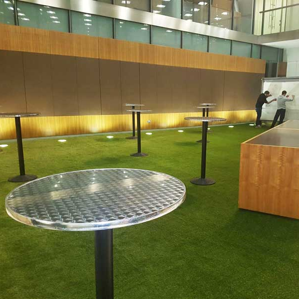 Natural Feeling 35mm 40mm Artificial Grass For Playground Soft Sheet Scenery