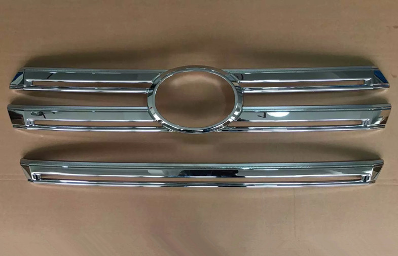 Toyota 2015 2016 New LC200 Auto Body Trim Parts , Front Grille Molding Chrome