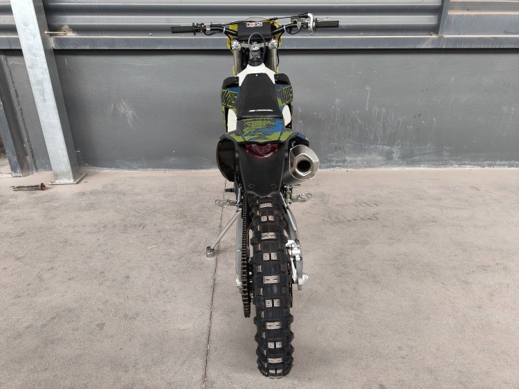Off-Road Performance with KEWS 176fmn YB300H Four Stroke Enduro K23
