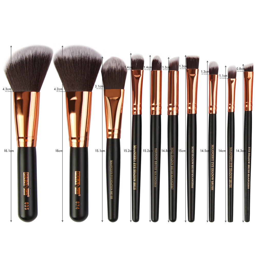 High quality Wood Handle Makeup Brushes Fan Brush best make up brush