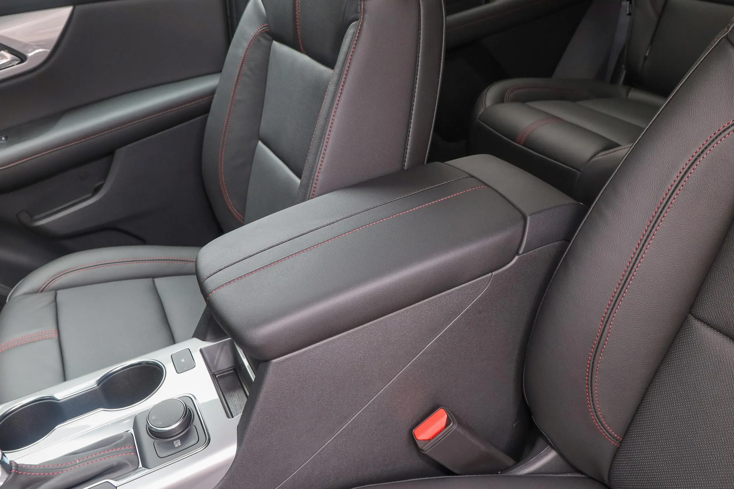 Chevrolet Blazer Midsize and Large SUV High Speed Electric Driver's Seat Adjustment 80-120L Fuel Tank Capacity Used Car