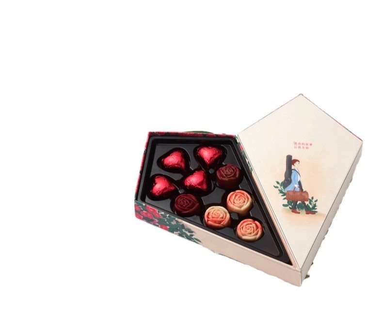 Quality Custom Wrapping Chocolate Boxes Paperboard Liner Half Heart Kite Shape for sale
