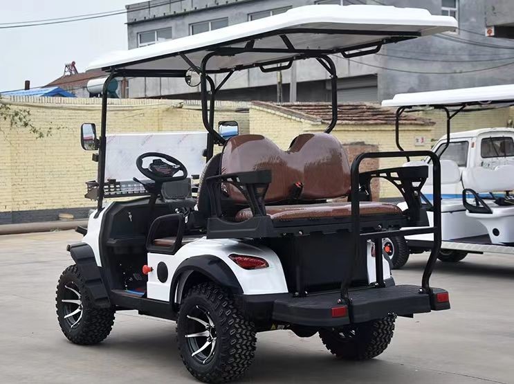 OEM New 4 Seaters Golf Cart 4 Wheels Certificated 60v 100ah Lead-Acid Battery Minimum turning radius 5000mm