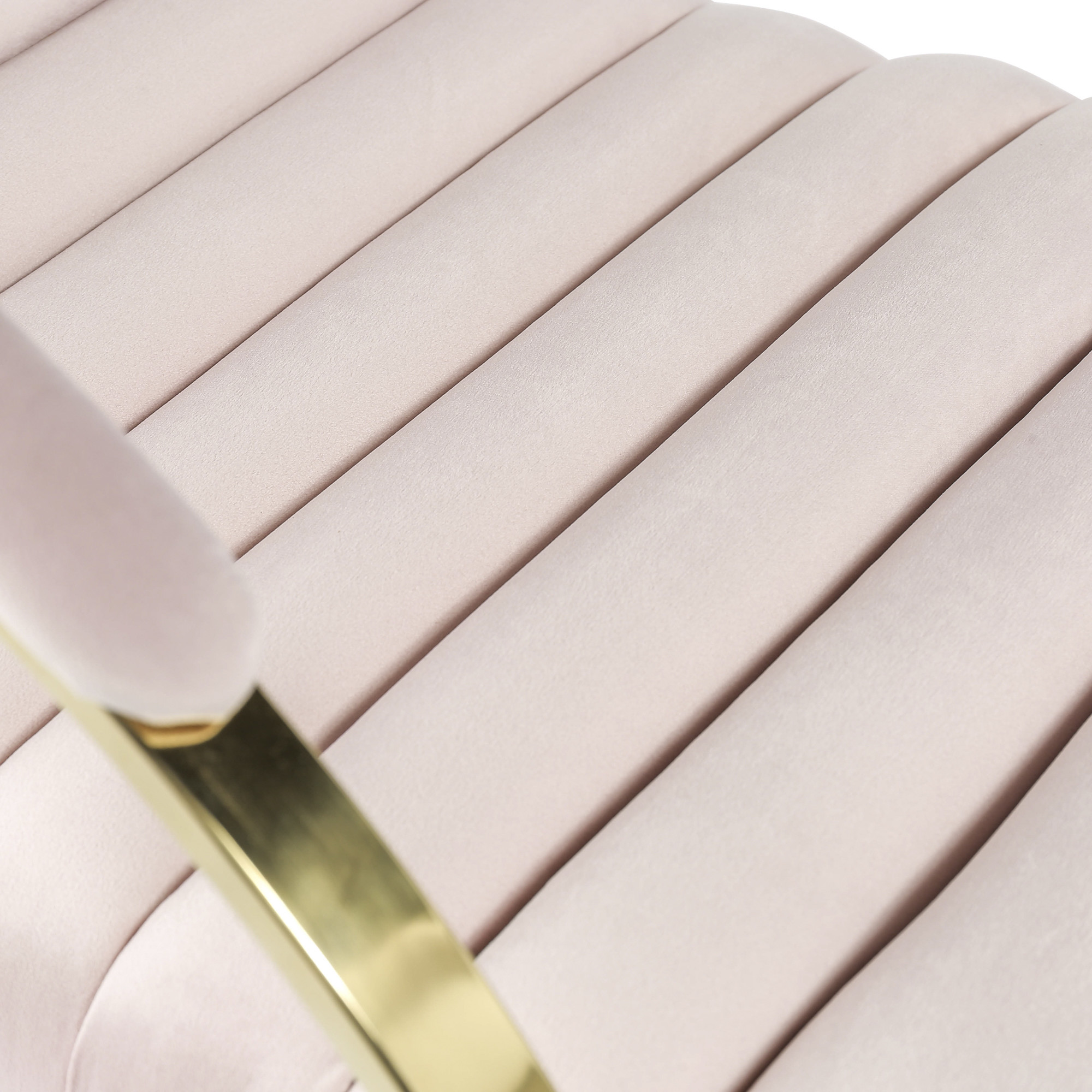 5 Star Hotel Pink Brushed Velvet Modern Single Sit Armchair Customization
