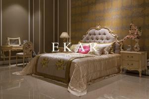 China Luxury King Size Wooden Bed Hand Carved Fabric King Bed on sale