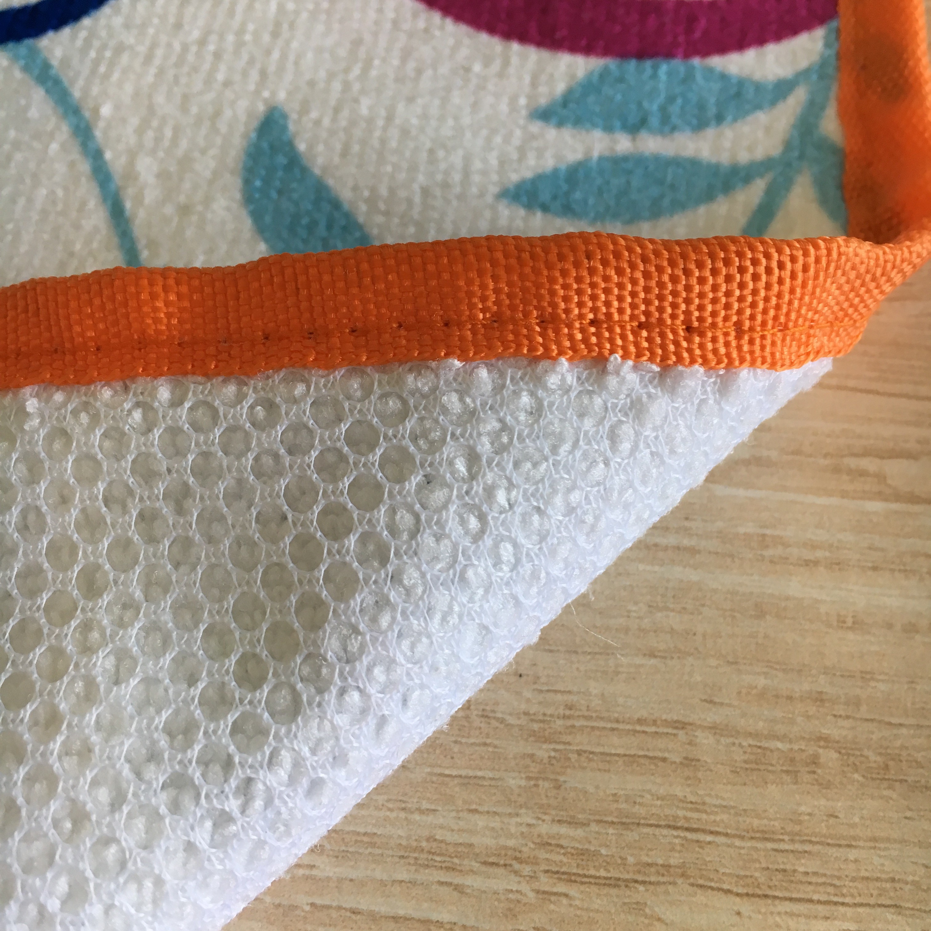 Printed double side 100%polyester absorbing water towels with mesh used in Kitchen