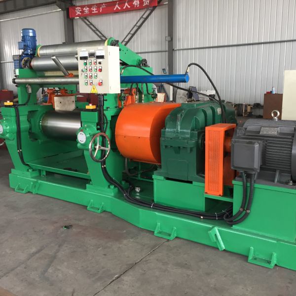CE/ISO9001 Certified Two Roll Open Mixing Mill with Automatic Thin Oil Lubrication and Integrated Base Design