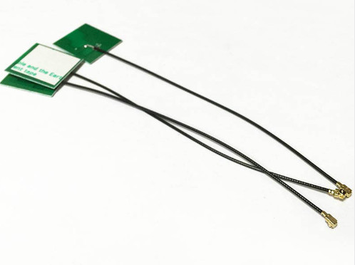 Vertical Polarization PCB Internal Antenna 915MHz WiFi Transceiver 1.13 IPEX Interface