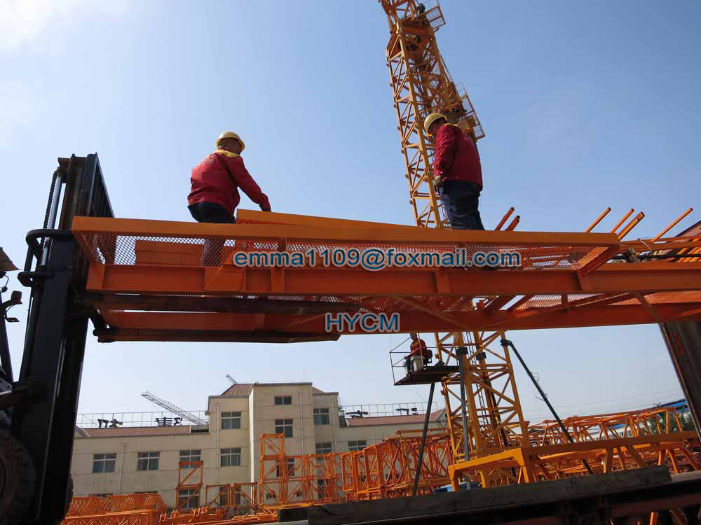 Electric Types Of Mini Tower Cranes QTZ40(4208) 4Tons Safety Equipment