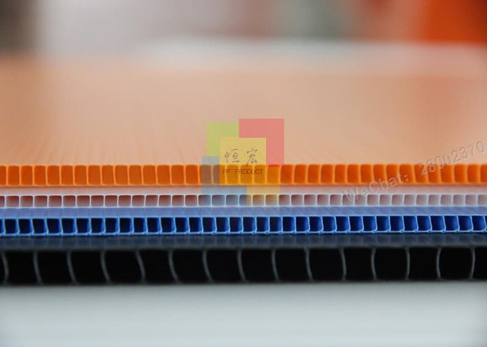 1860x1050mm PP Corrugated Plastic Sheets Multi Color Waterproof