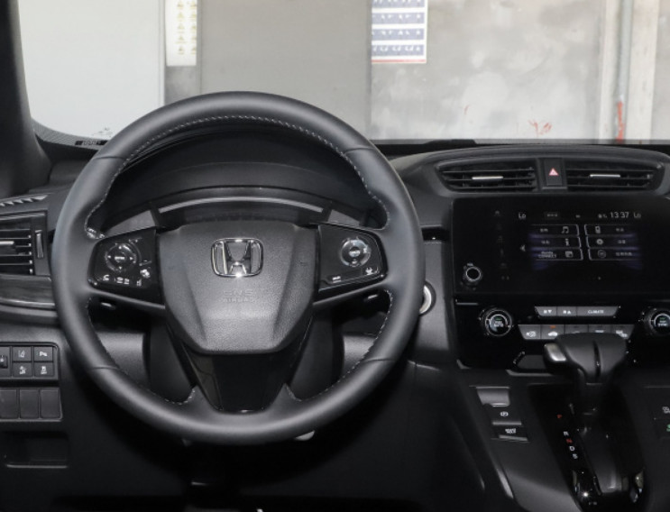 HONDA CR-V 2021 240TURBO CVT 2WD Black Jazz Version 5 Door 5 Seats SUV Compact