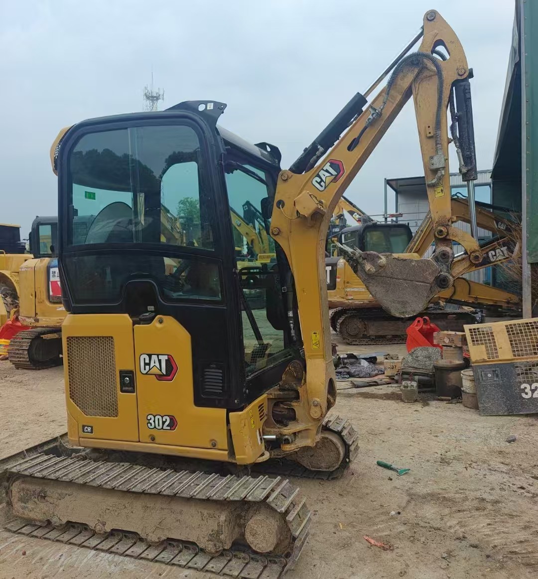 2Ton Mini Used CAT Excavators 302 Equipment Building Machine Digger