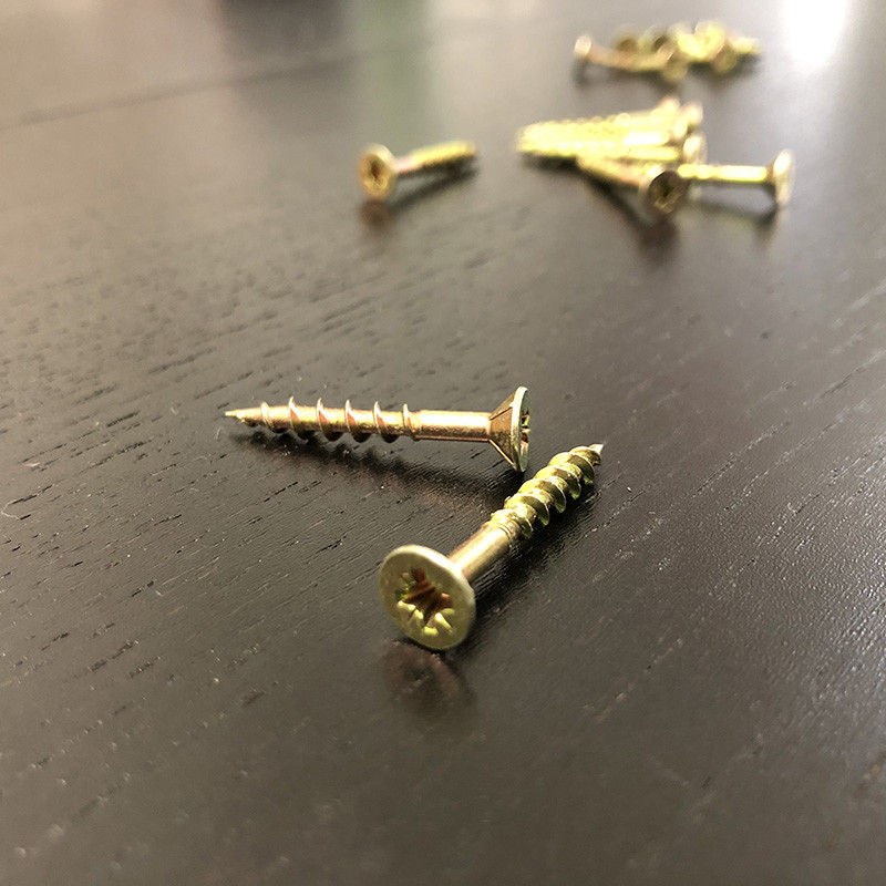M4.0x30MM Hardened Carbon Steel Yellow Zinc Plated CSK Flat Head Pozidirv Chipboard Screw