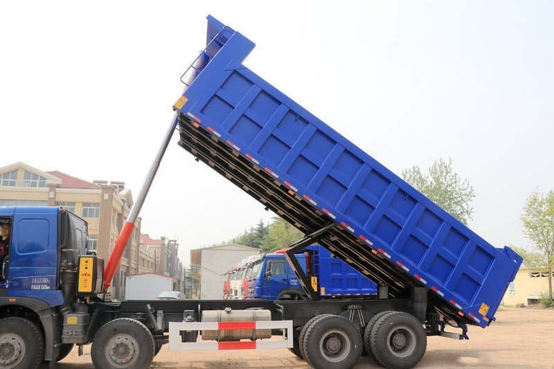 Low Price Used HOWO Dump Truck Tipper Truck 371HP 375HP 6X4 8X4 40t-60t Loading with Excellent Condition and Best Price for Africa