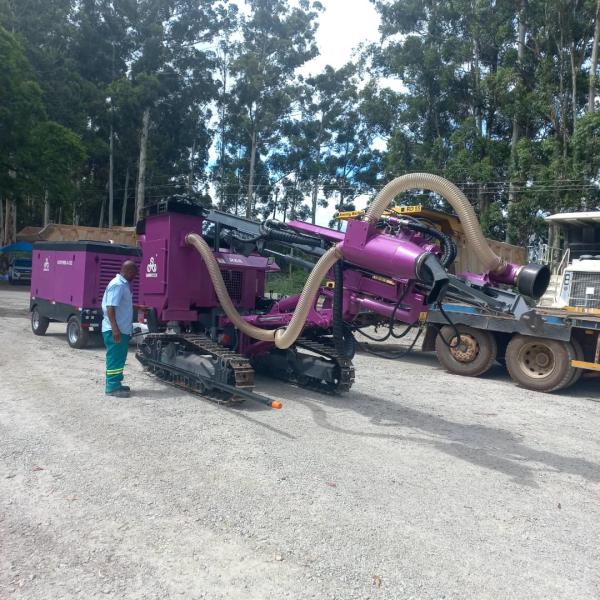 Surface Drilling Rig Hydraulic DTH Drilling Machine High Efficiency Portable DTH Hammer Drilling Rig