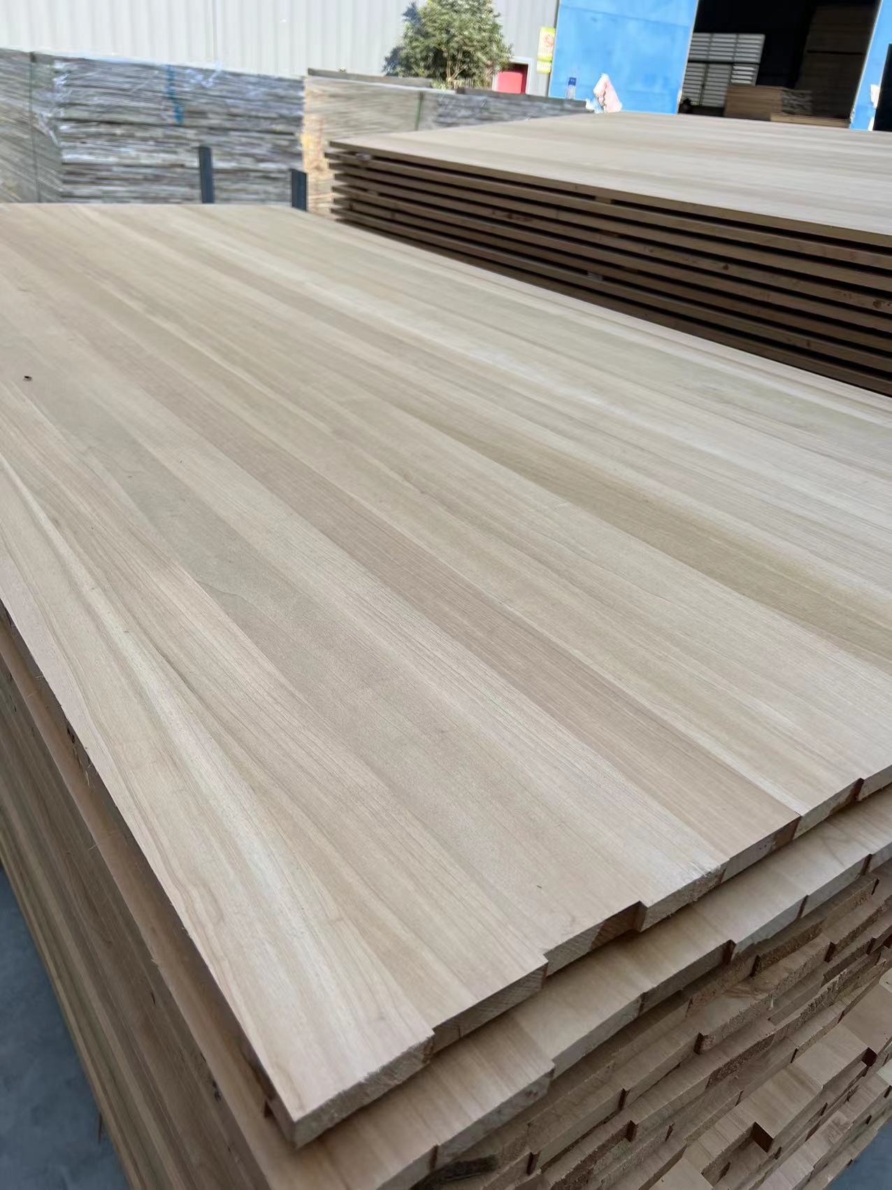 Carbonized Poplar Wood Board With 12mm-30mm Thickness FSC Certificate
