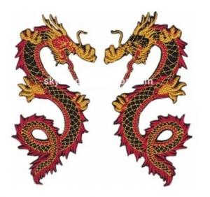 China Felt background custom dragon design embroidery patches on sale
