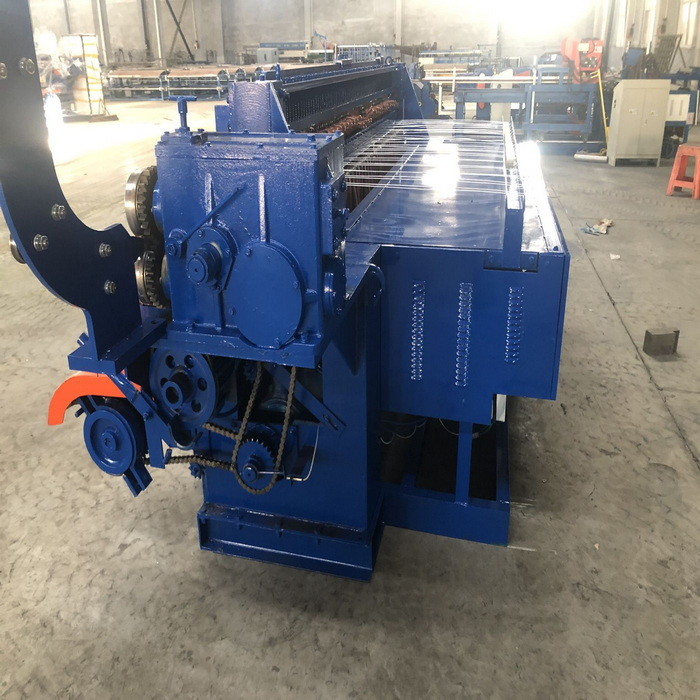 100m Galvanized Roll Mesh Welding Machine Automatic For Chicken Fence