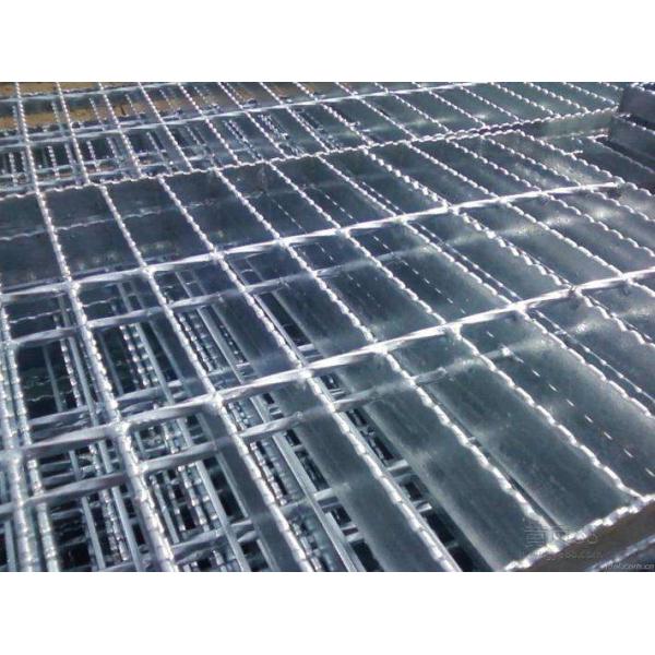Galvanized Serrated Steel Grating For Floor Plate Q235low Cardon Material